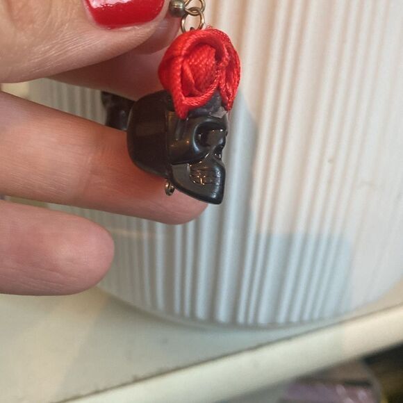 NEW Day of the Dead Drop Earrings Black Skull with Red Rose Flower Crown Tops - Picture 4 of 10
